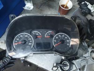 Gebruikte Tellerklok Fiat Doblo Cargo (263) 1.3 MJ 16V DPF Euro 5 Prijs € 125,00 Margeregeling aangeboden door Autodemontage Atlas-Car B.V.