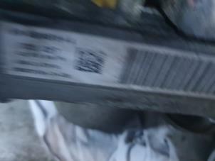 Gebruikte Pomp Servo Peugeot 407 SW (6E) 2.2 16V Prijs € 175,00 Margeregeling aangeboden door Autodemontage Atlas-Car B.V.