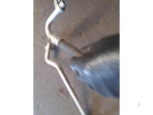 Gebruikte Airco Leiding Peugeot 208 I (CA/CC/CK/CL) Prijs € 70,00 Margeregeling aangeboden door Autodemontage Atlas-Car B.V.