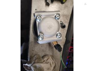 Gebruikte Stuurpomp Ford Focus 2 Wagon 1.6 16V Prijs op aanvraag aangeboden door Autodemontage Atlas-Car B.V.