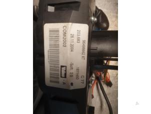 Gebruikte Combischakelaar Stuurkolom Peugeot 407 (6D) 2.0 16V Prijs op aanvraag aangeboden door Autodemontage Atlas-Car B.V.