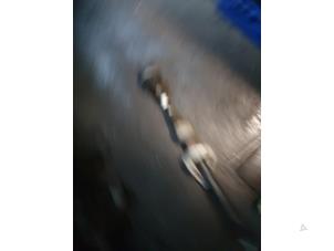 Gebruikte Cardanas rechts-voor (VWA) Mercedes B (W246) 1.5 B-180 CDI,d 16V Prijs € 125,00 Margeregeling aangeboden door Autodemontage Atlas-Car B.V.