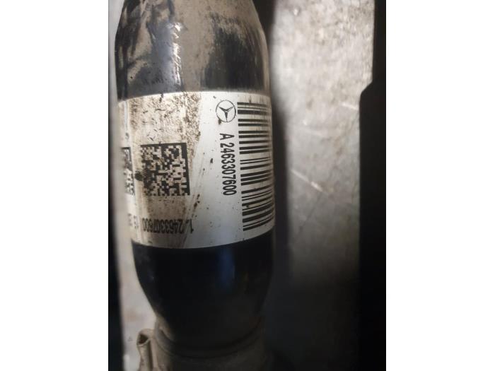 Gebruikte Roetfilter Mercedes B (W246/W242) 1.5 B-180 CDI,d 16V Prijs € 550,00 Margeregeling aangeboden door Autodemontage Atlas-Car B.V.