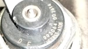 Gebruikte Hogedrukpomp Volkswagen Eos (1F7/F8) 2.0 TFSI 16V Prijs € 100,00 Margeregeling aangeboden door Autodemontage Atlas-Car B.V.