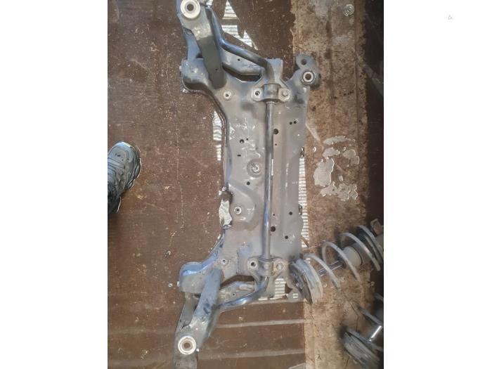 Gebruikte Subframe Ford Focus 3 Wagon 1.6 TDCi Prijs op aanvraag aangeboden door Autodemontage Atlas-Car B.V.