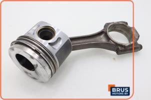 Gebruikte Drijfstang Volkswagen Touran (1T1/T2) 1.9 TDI 105 Prijs € 90,75 Inclusief btw aangeboden door Brus Motors BV