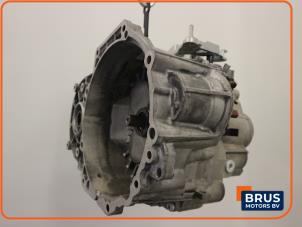 Gebruikte Versnellingsbak Volkswagen Golf VII (AUA) 2.0 R 4Motion 16V Prijs € 907,50 Inclusief btw aangeboden door Brus Motors BV