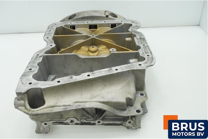 Gebruikte Carterpan Opel Vivaro 2.0 CDTI Prijs € 54,45 Inclusief btw aangeboden door Brus Motors BV