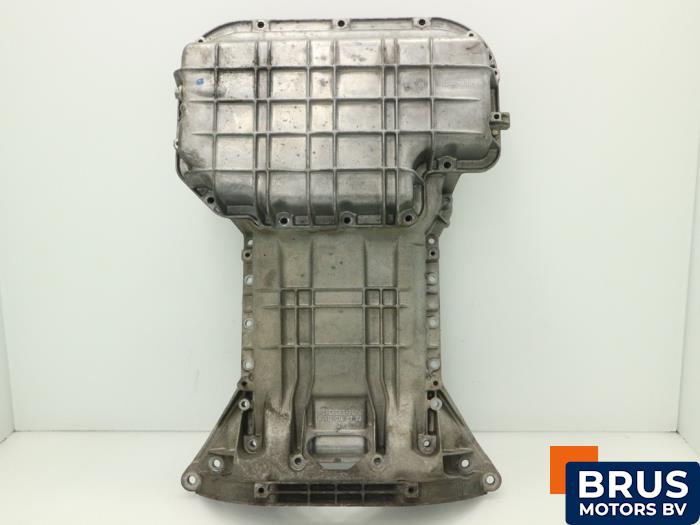 Gebruikte Carterpan Mercedes E (W210) 2.4 E-240 V6 18V Prijs € 121,00 Inclusief btw aangeboden door Brus Motors BV