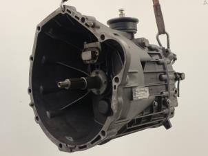 Gebruikte Versnellingsbak Mercedes Sprinter 2t (901/902) 208D Prijs € 423,50 Inclusief btw aangeboden door Brus Motors BV