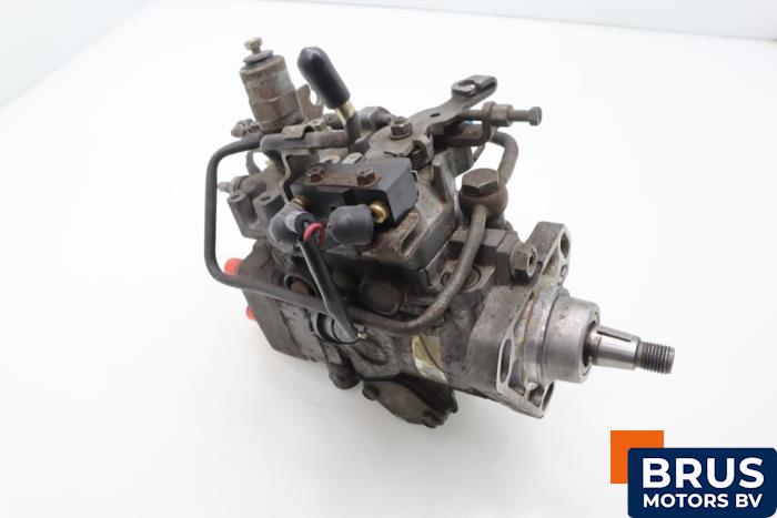 Brandstofpomp Mechanisch van een Opel Campo (TFR/TFS) 2.5 TD 1997