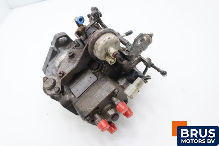 Brandstofpomp Mechanisch van een Opel Campo (TFR/TFS) 2.5 TD 1997