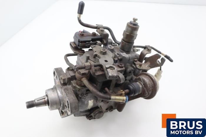 Brandstofpomp Mechanisch van een Opel Campo (TFR/TFS) 2.5 TD 1997
