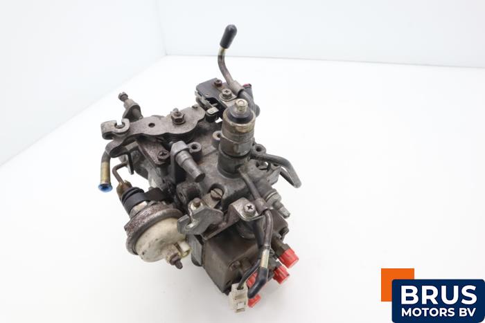 Brandstofpomp Mechanisch van een Opel Campo (TFR/TFS) 2.5 TD 1997
