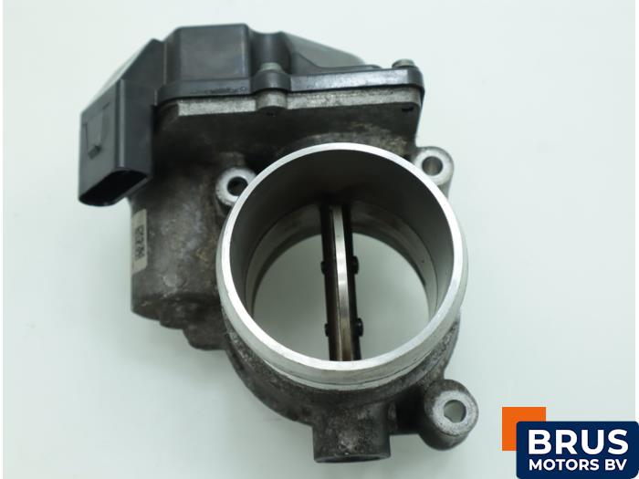 Gebruikte Gasklephuis Volkswagen Crafter 2.5 TDI 30/35/50 Prijs € 60,50 Inclusief btw aangeboden door Brus Motors BV