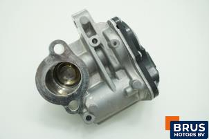Gebruikte EGR Klep Renault Scénic III (JZ) 1.6 Energy dCi 130 Prijs € 121,00 Inclusief btw aangeboden door Brus Motors BV