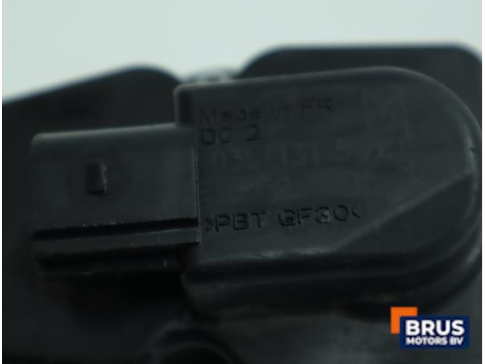 EGR Klep van een Volkswagen Golf VI (5K1) 2.0 TDI 16V 2012