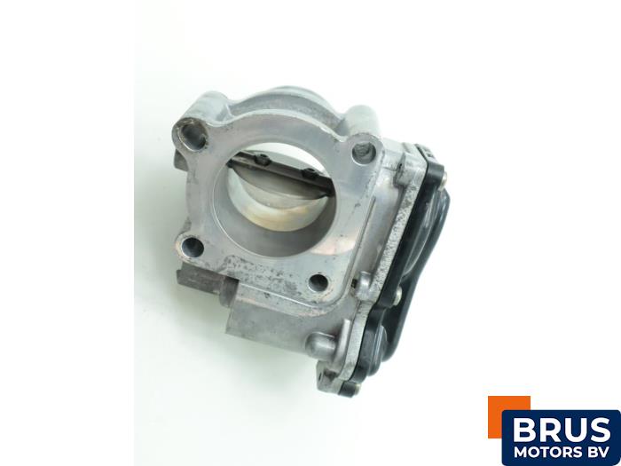 Gebruikte Gasklephuis Opel Movano 2.3 CDTi 16V RWD Prijs € 60,50 Inclusief btw aangeboden door Brus Motors BV