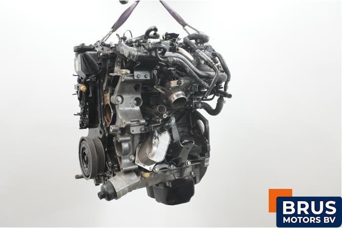 Motor van een Nissan NP 300 Navara (D23) 2.3 dCi 16V 2016