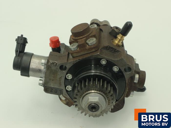 Gebruikte Brandstofpomp Mechanisch Opel Movano 2.3 CDTi 16V RWD Prijs € 211,75 Inclusief btw aangeboden door Brus Motors BV