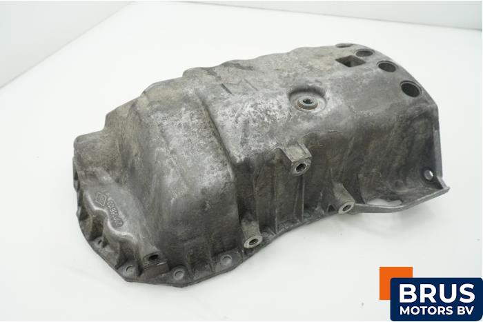 Gebruikte Carterpan Opel Vivaro 1.9 DI Prijs € 54,45 Inclusief btw aangeboden door Brus Motors BV