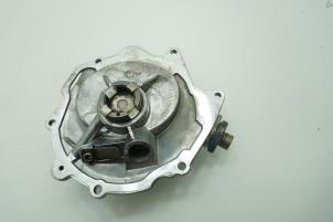 Gebruikte Vacuumpomp (Diesel) Mercedes Sprinter 4/5t (904/905) 412 D 4x4 Prijs € 90,75 Inclusief btw aangeboden door Brus Motors BV