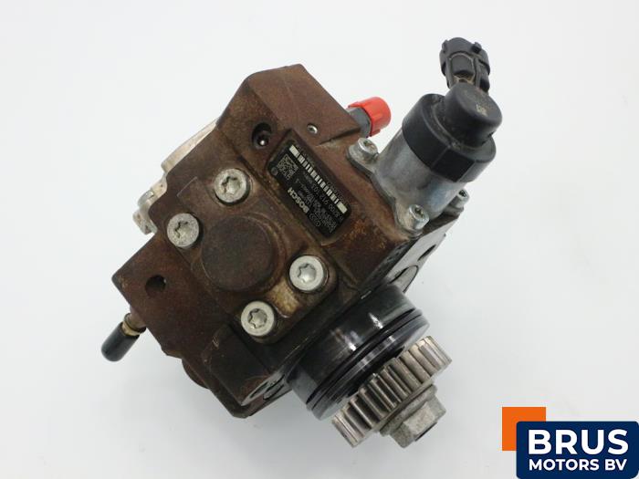 Gebruikte Brandstofpomp Mechanisch Renault Master III (EV/HV/UV/VA/VB/VD/VF/VG/VJ) 2.3 dCi 125 16V FWD Prijs € 211,75 Inclusief btw aangeboden door Brus Motors BV