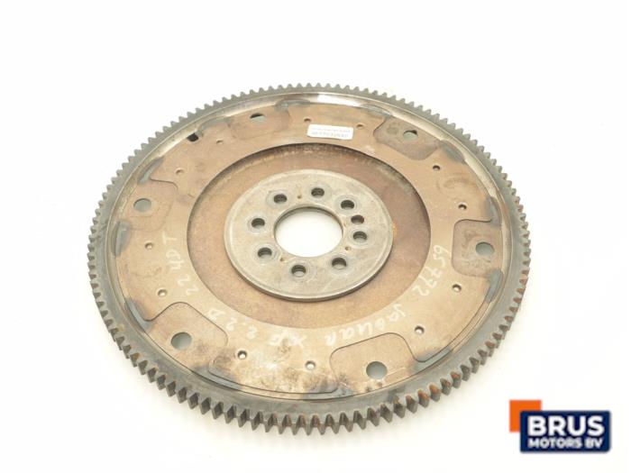 Starterkrans van een Jaguar XF (CC9) 2.2 D 16V 2012