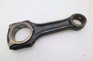 Gebruikte Drijfstang Mercedes Sprinter 3t (903) 313 CDI 16V 4x4 Prijs € 90,75 Inclusief btw aangeboden door Brus Motors BV