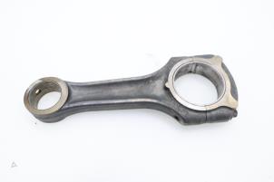 Gebruikte Drijfstang Mercedes Sprinter 3t (903) 313 CDI 16V 4x4 Prijs € 90,75 Inclusief btw aangeboden door Brus Motors BV