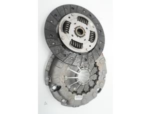 Nieuwe Koppelingsset (compleet) Fiat Punto Evo (199) 1.3 JTD Multijet Start&Stop 16V Prijs € 121,00 Inclusief btw aangeboden door Brus Motors BV