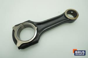 Gebruikte Drijfstang Mercedes E (W210) 3.2 E-320 CDI 24V Prijs € 90,75 Inclusief btw aangeboden door Brus Motors BV