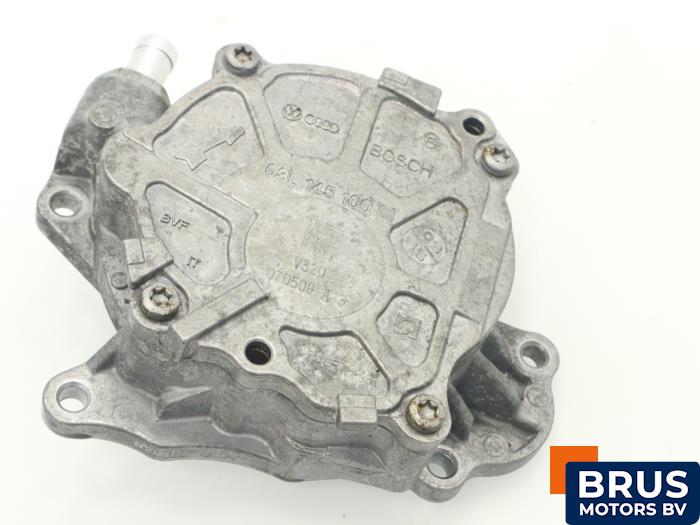 Gebruikte Vacuumpomp (Diesel) Volkswagen Passat (3C2) 2.0 TDI 16V 170 Prijs € 90,75 Inclusief btw aangeboden door Brus Motors BV