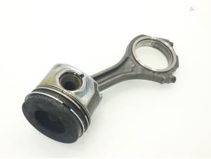 Gebruikte Drijfstang Volkswagen Touareg (7LA/7L6) 3.0 TDI V6 24V Prijs € 90,75 Inclusief btw aangeboden door Brus Motors BV