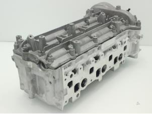 Gebruikte Cilinderkop Mercedes CLS (C219) 320 CDI 24V Prijs € 484,00 Inclusief btw aangeboden door Brus Motors BV