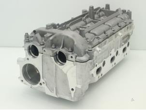 Gebruikte Cilinderkop Mercedes E (VF211) 3.0 E-280 CDI 24V Prijs € 484,00 Inclusief btw aangeboden door Brus Motors BV