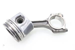 Gebruikte Drijfstang Renault Trafic (1FL/2FL/3FL/4FL) 1.6 dCi 95 Prijs € 90,75 Inclusief btw aangeboden door Brus Motors BV