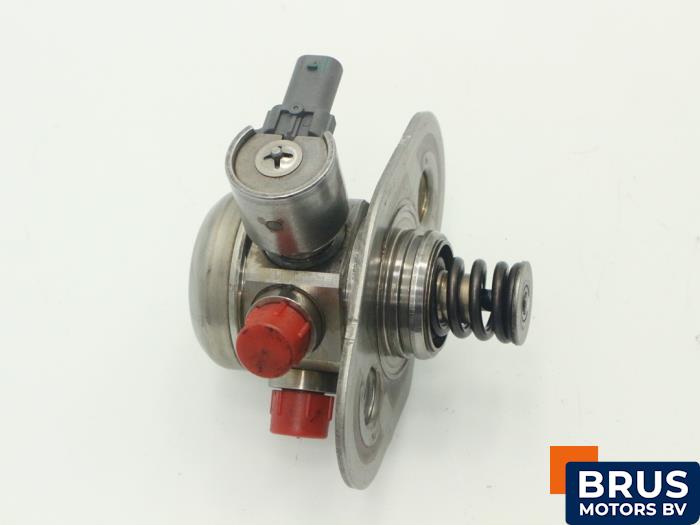 Gebruikte Brandstofpomp Mechanisch BMW 3 serie (F30) 320i 2.0 16V Prijs € 242,00 Inclusief btw aangeboden door Brus Motors BV