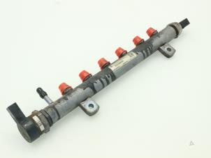 Gebruikte Injector brug Volkswagen Crafter 2.5 TDI 30/32/35 Prijs € 121,00 Inclusief btw aangeboden door Brus Motors BV