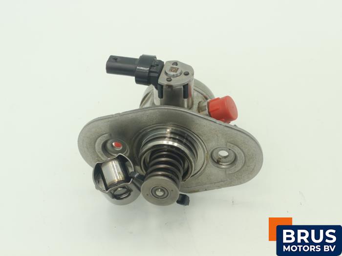 Gebruikte Brandstofpomp Mechanisch BMW 1 serie (F20) 118i 1.5 TwinPower 12V Prijs € 181,50 Inclusief btw aangeboden door Brus Motors BV