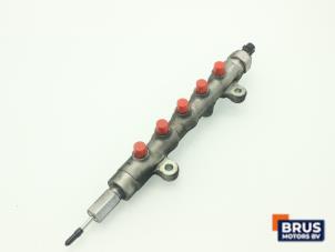 Gebruikte Injector brug Mazda 6 (GH12/GHA2) 2.2 CiTD 16V 163 Prijs € 90,75 Inclusief btw aangeboden door Brus Motors BV