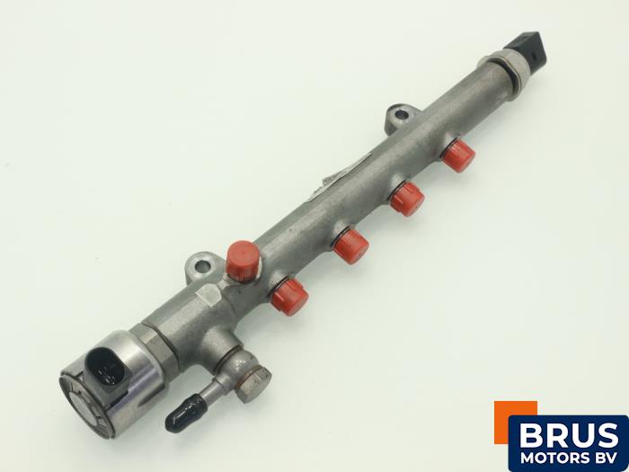 Gebruikte Common rail (Injectie) Mercedes E Estate (S212) E-200 CDI 16V BlueEfficiency,BlueTEC Prijs € 121,00 Inclusief btw aangeboden door Brus Motors BV
