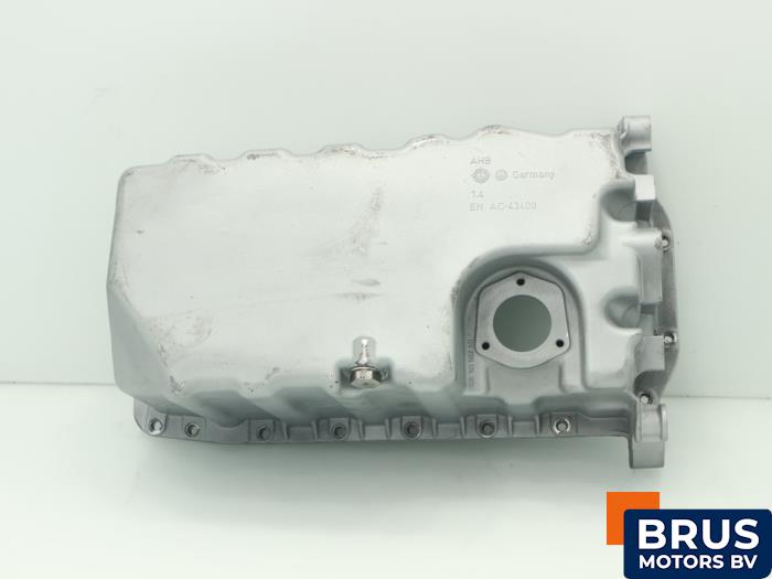 Gebruikte Carterpan Volkswagen Multivan T5 (7E/7HC/7HF/7HM) 1.9 TDi Prijs € 60,50 Inclusief btw aangeboden door Brus Motors BV