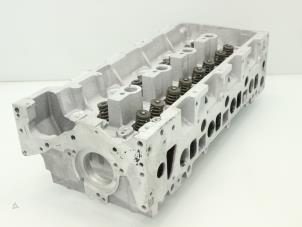 Gebruikte Cilinderkop Mercedes Sprinter 3,5t (906.13/906.23) 315 CDI 16V Prijs € 484,00 Inclusief btw aangeboden door Brus Motors BV