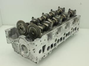 Gebruikte Cilinderkop Mercedes E (W211) 2.2 E-220 CDI 16V Prijs € 605,00 Inclusief btw aangeboden door Brus Motors BV