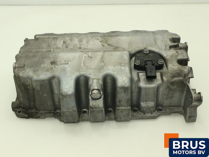 Gebruikte Carterpan Volkswagen Golf VI (5K1) 2.0 GTD 16V Prijs € 60,50 Inclusief btw aangeboden door Brus Motors BV