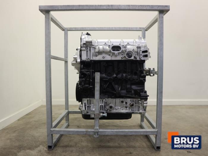 Motor van een Ford Transit 2.0 TDCi 16V Eco Blue 170 2019