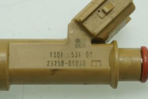 Gebruikte Injector (benzine injectie) Toyota Auris (E18) 1.8 16V Hybrid Prijs € 42,35 Inclusief btw aangeboden door Brus Motors BV