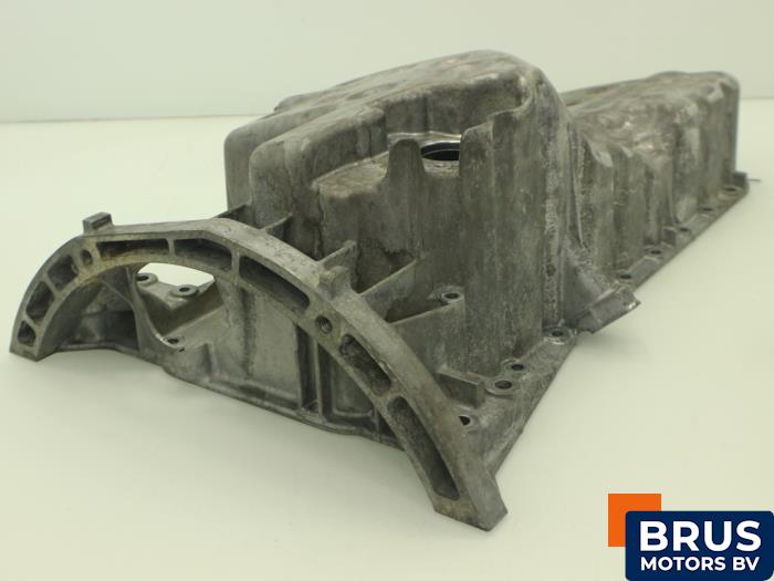Gebruikte Carterpan Mercedes E (VF211) 2.2 E-220 CDI 16V Prijs € 60,50 Inclusief btw aangeboden door Brus Motors BV