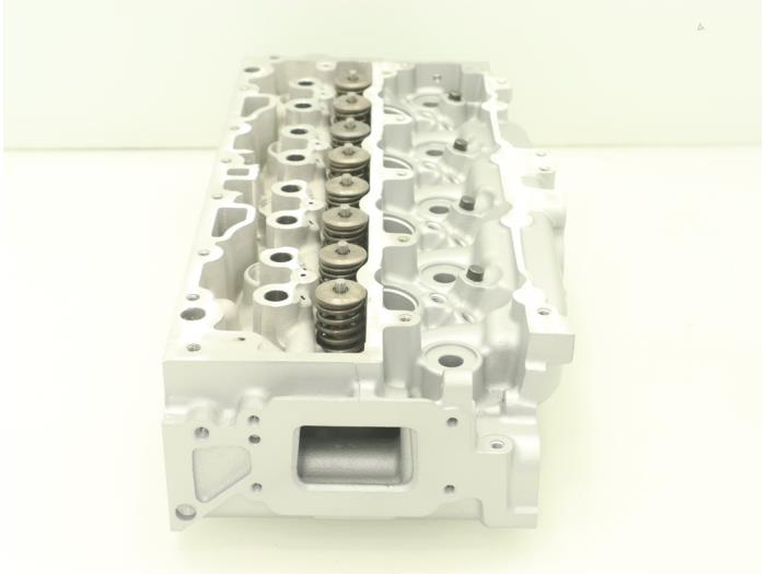 Cilinderkop van een Citroën DS3 (SA) 1.6 HDiF 16V 2015